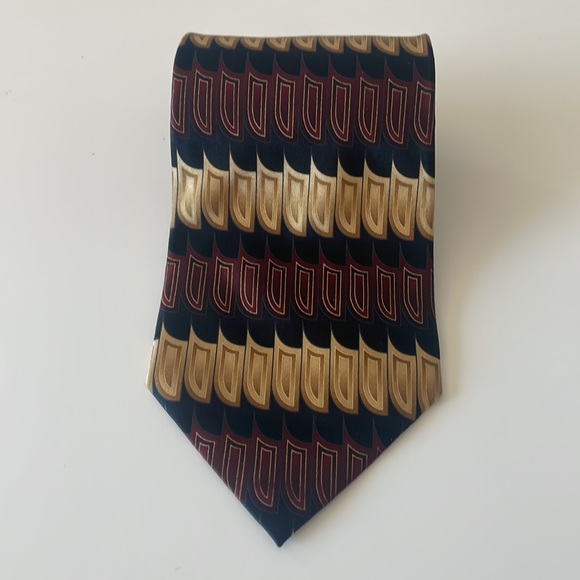 PURE SILK Handmade DiMoggio Black Gold and Burgundy Design Men’s Necktie - Picture 2 of 7
